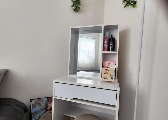Sweethome, 2 & Beds By Kunkook Station Line2,7 Villa