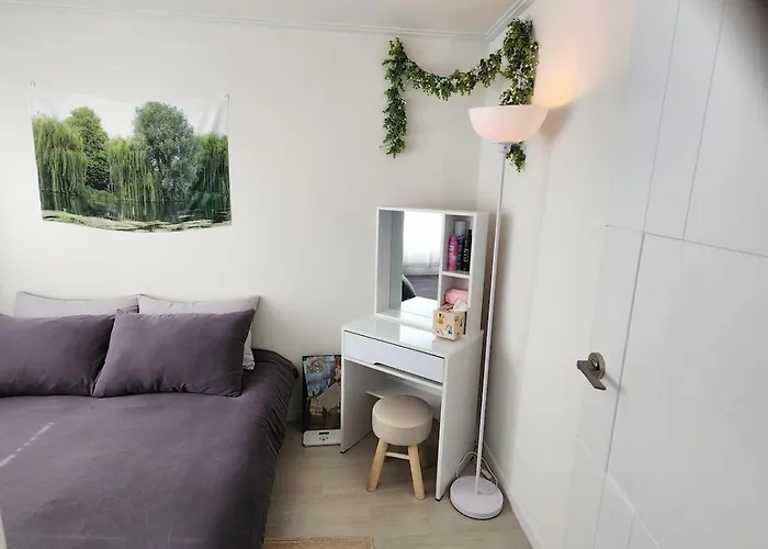 Sweethome, 2 & Beds By Kunkook Station Line2,7